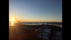 Sunrise and Moonset at Kaiteriteri